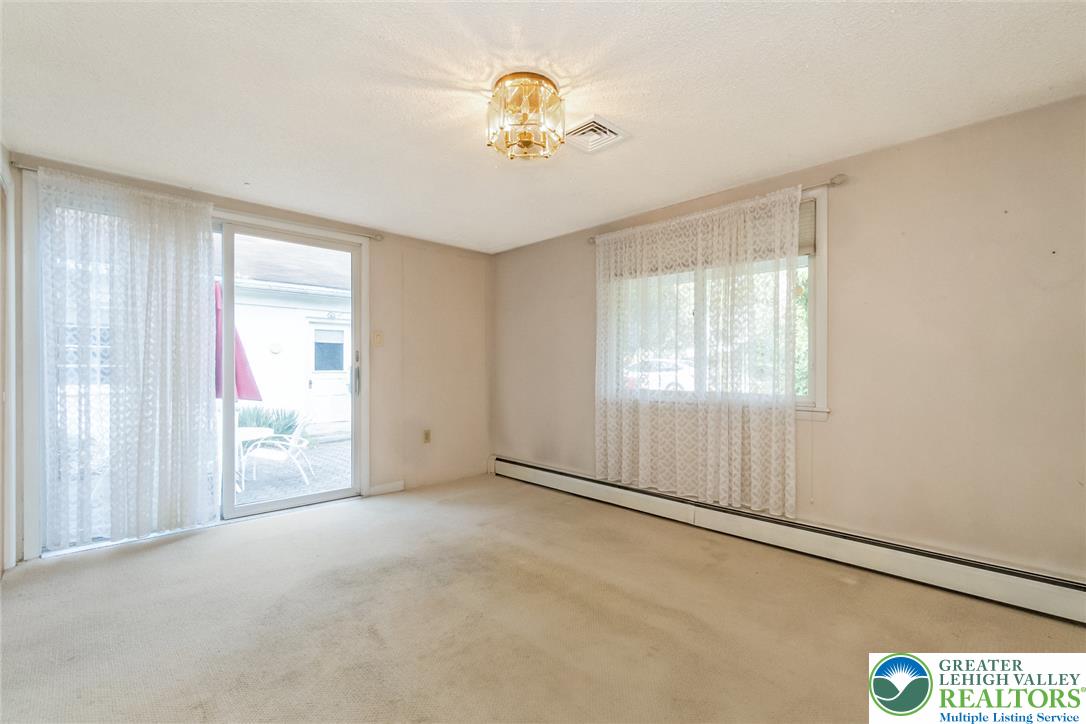 2043 Arndt Road Property Photo 13