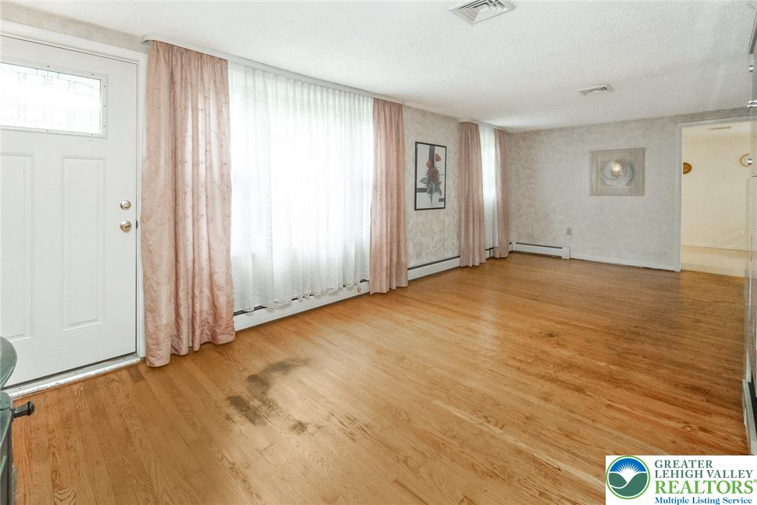 2043 Arndt Road Property Photo 19