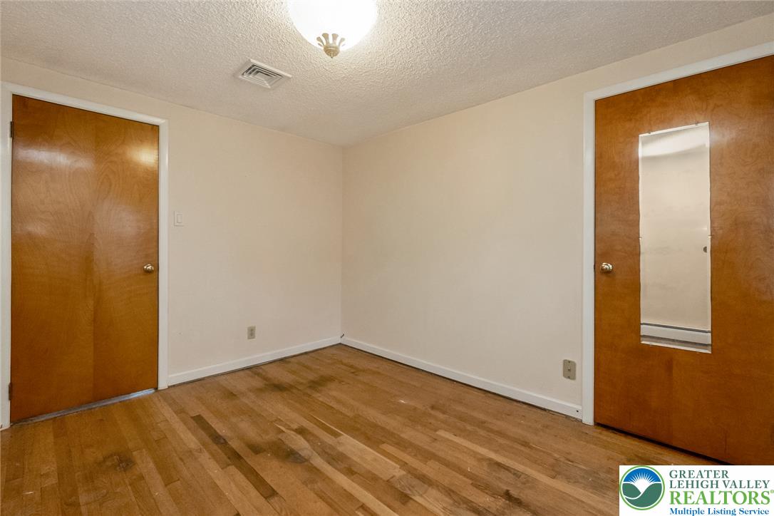 2043 Arndt Road Property Photo 22