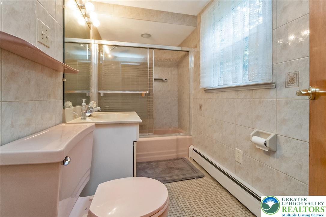 2043 Arndt Road Property Photo 23