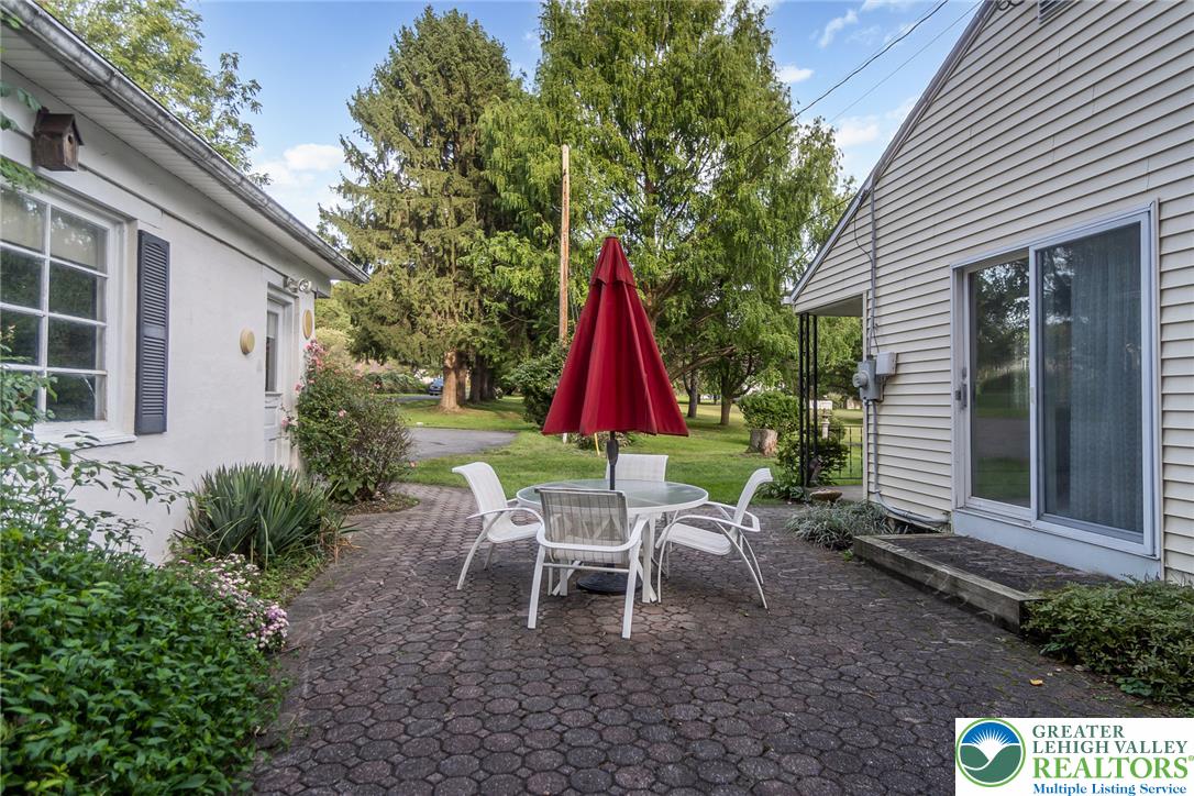 2043 Arndt Road Property Photo 27