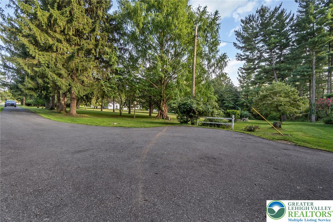 2043 Arndt Road Property Photo 32