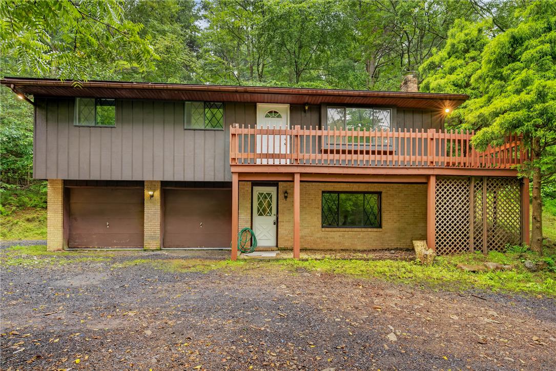 1570 Astolat Road Property Photo 1