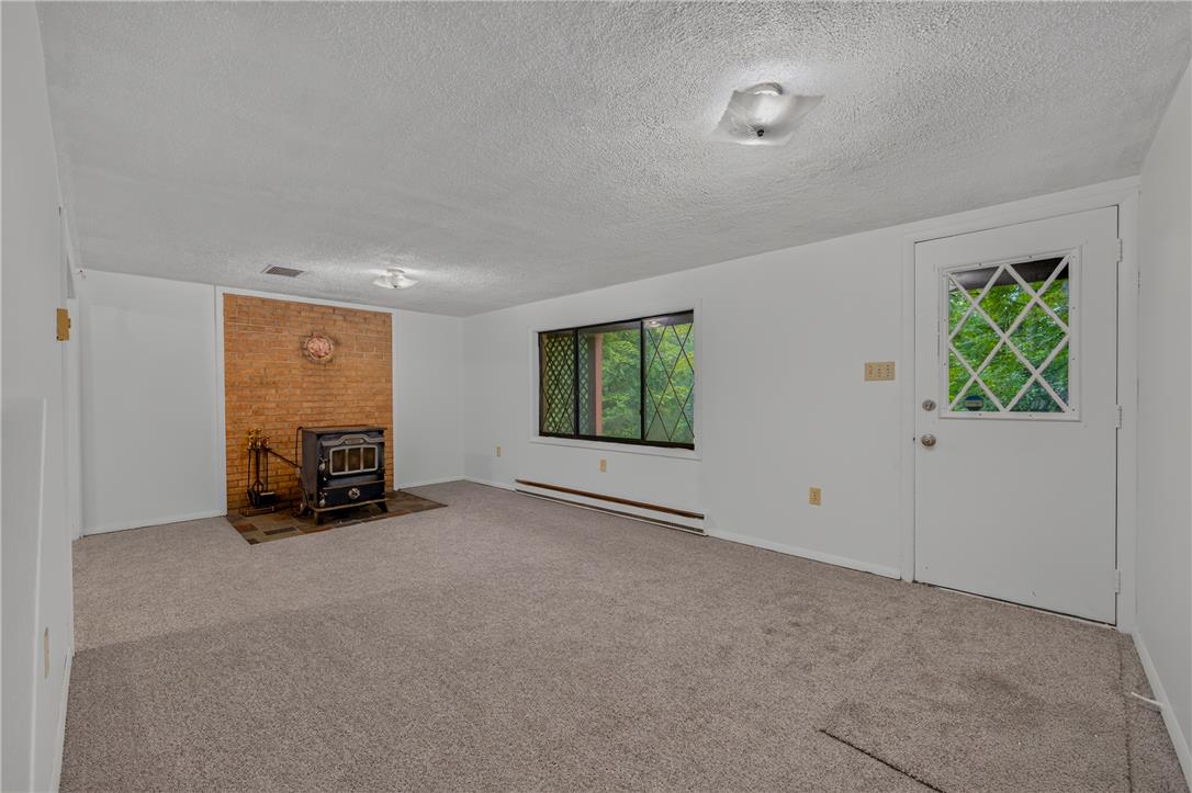 1570 Astolat Road Property Photo 7