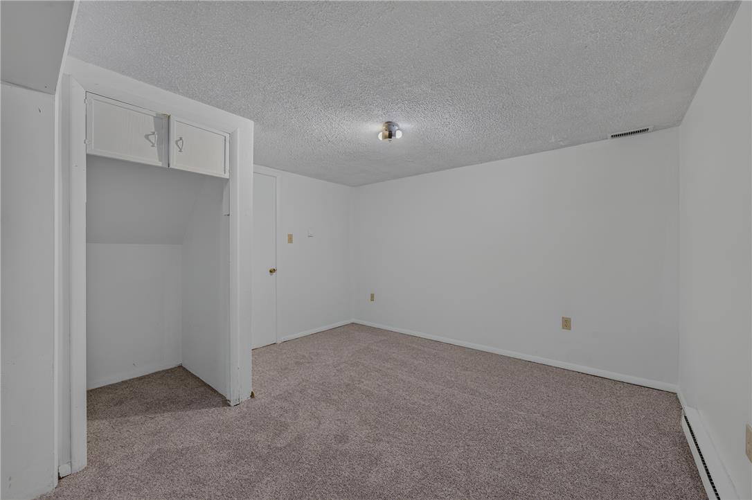 1570 Astolat Road Property Photo 9