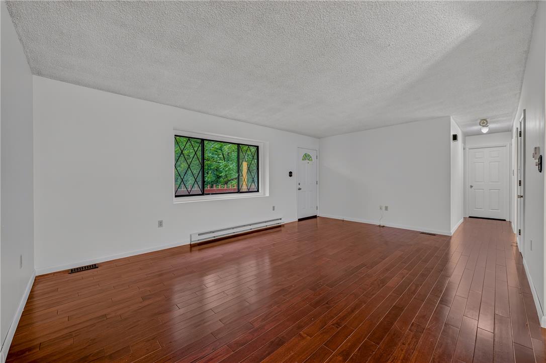 1570 Astolat Road Property Photo 19