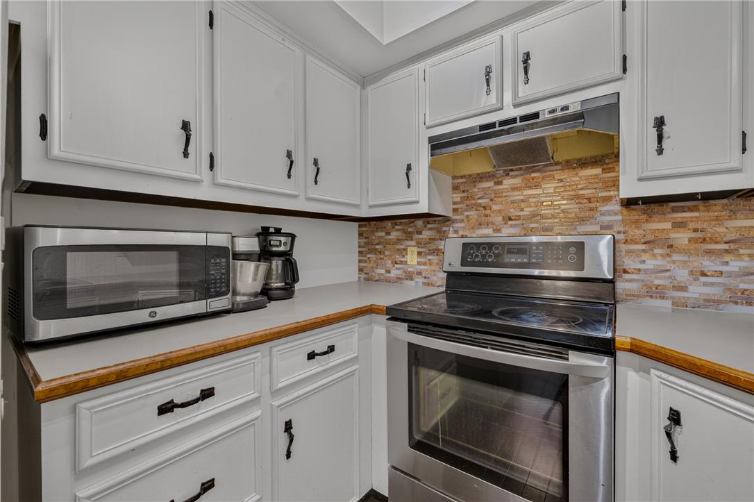 1570 Astolat Road Property Photo 26