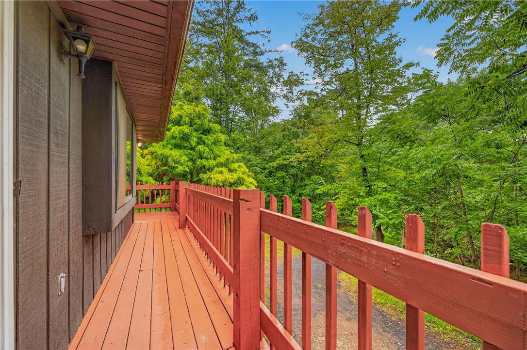 1570 Astolat Road Property Photo 41