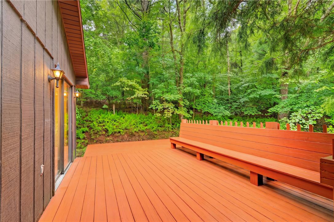 1570 Astolat Road Property Photo 43
