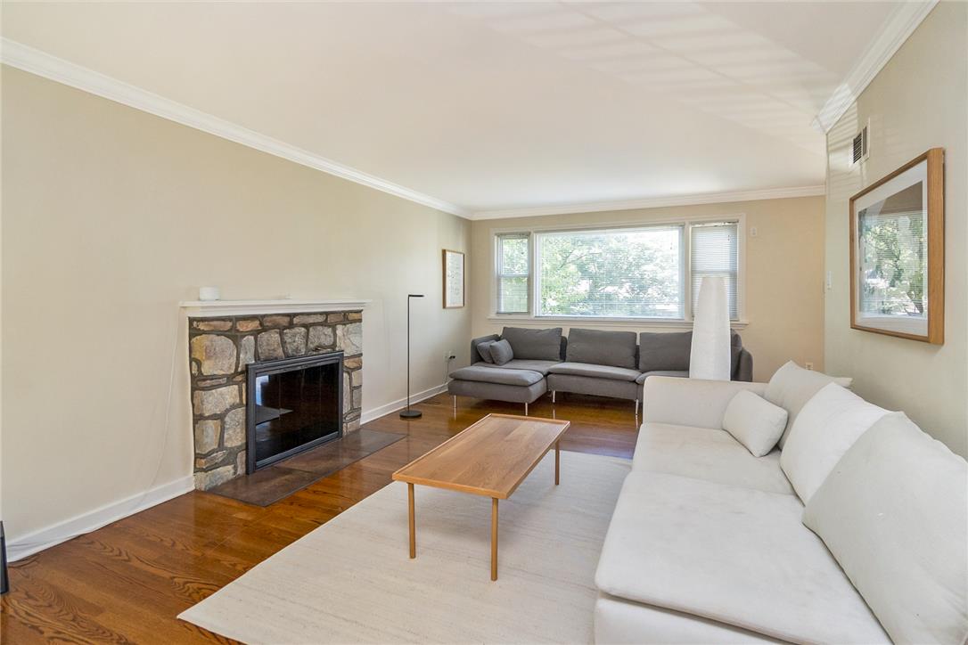 205 Bridle Path Road Property Photo 6