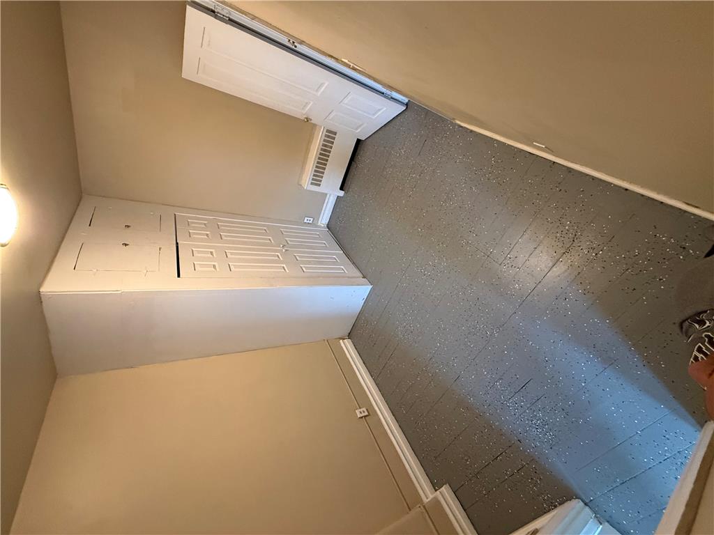 832 Chestnut Street Property Photo 6
