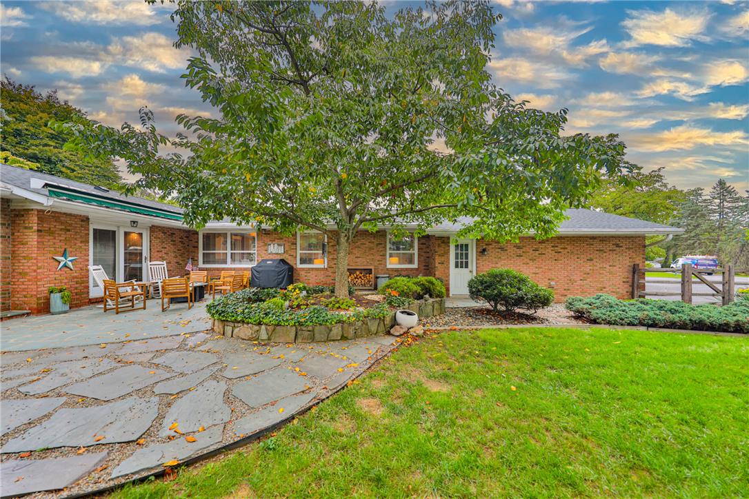 2826 Hillcrest Drive East Property Photo 83
