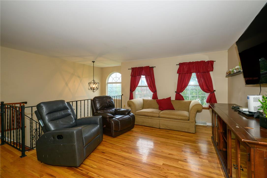 3722 Apple Road Property Photo 5