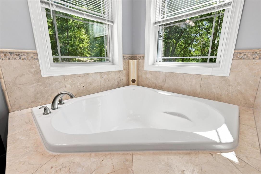 1007 Hampstead Road Property Photo 40