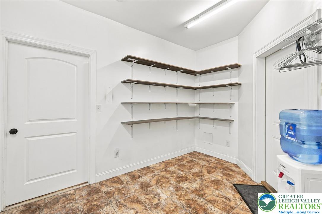 1007 Hampstead Road Property Photo 75