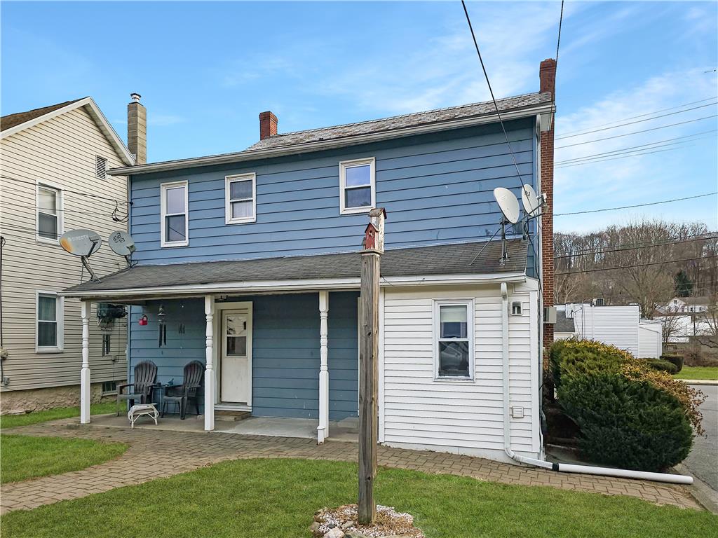 244 South 1st Street Property Photo 6