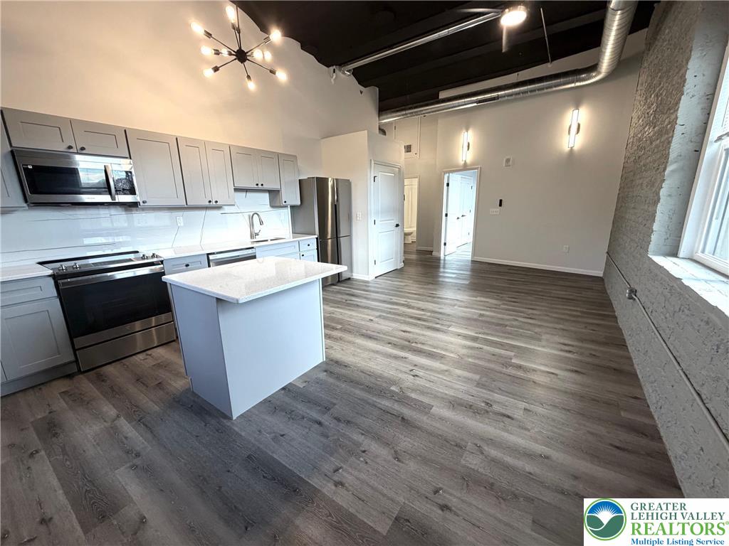 810 Monocacy Street 303 Property Photo 4