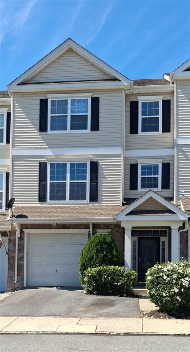 3550 Penfield Way Property Photo 1