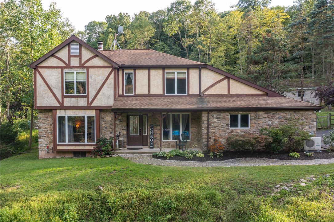 214 Grouse Hill Road
