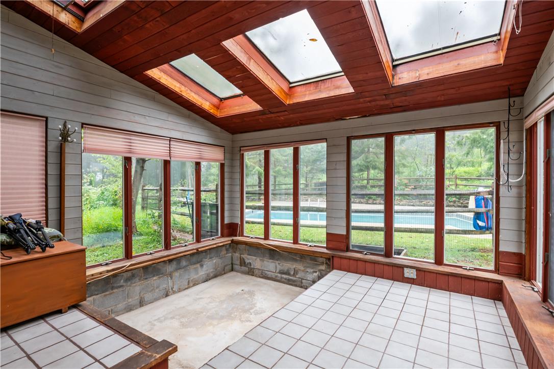 214 Grouse Hill Road Property Photo 22