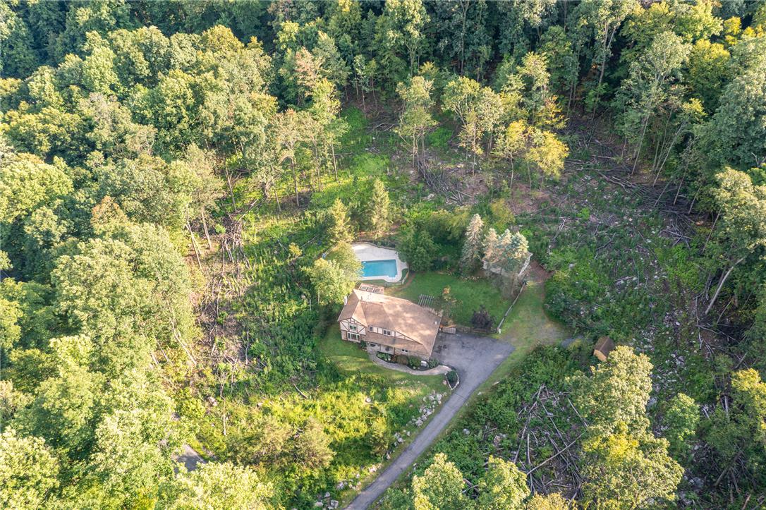214 Grouse Hill Road Property Photo 29