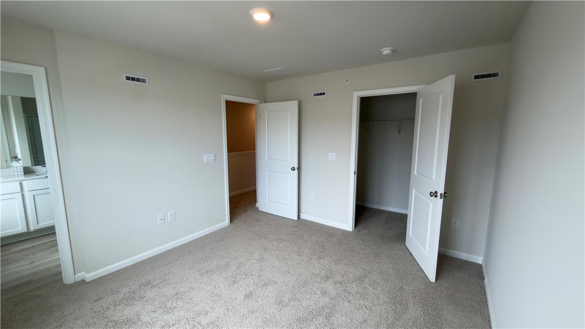 8204 Alexander Court Property Photo 21