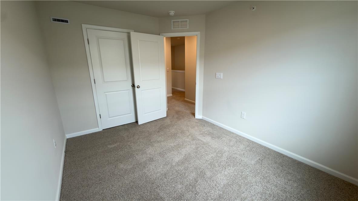 8204 Alexander Court Property Photo 25