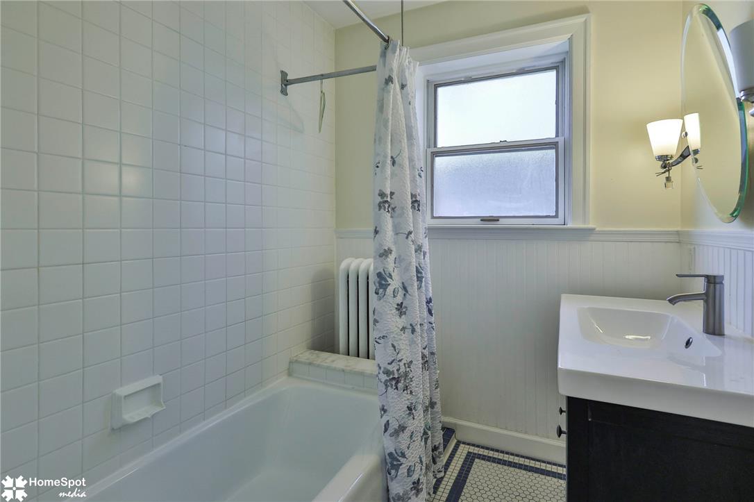 2215 West Gordon Street Property Photo 41