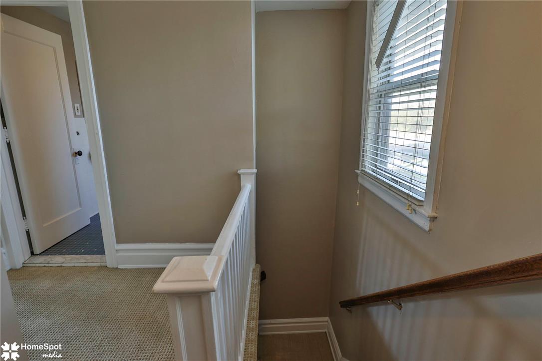2215 West Gordon Street Property Photo 46