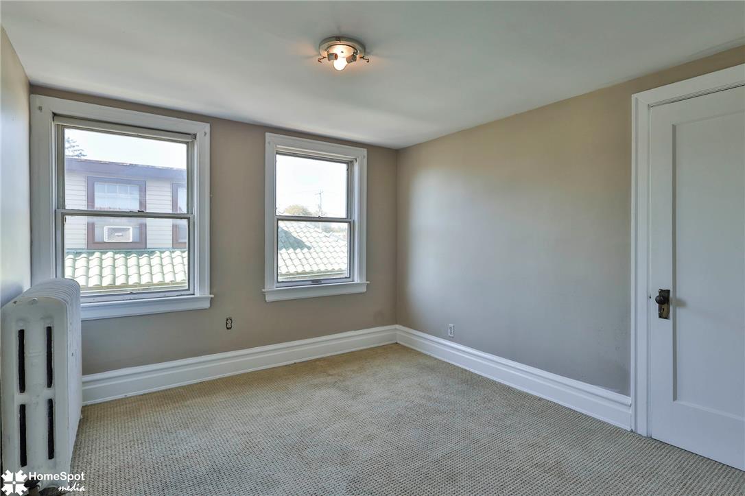 2215 West Gordon Street Property Photo 54