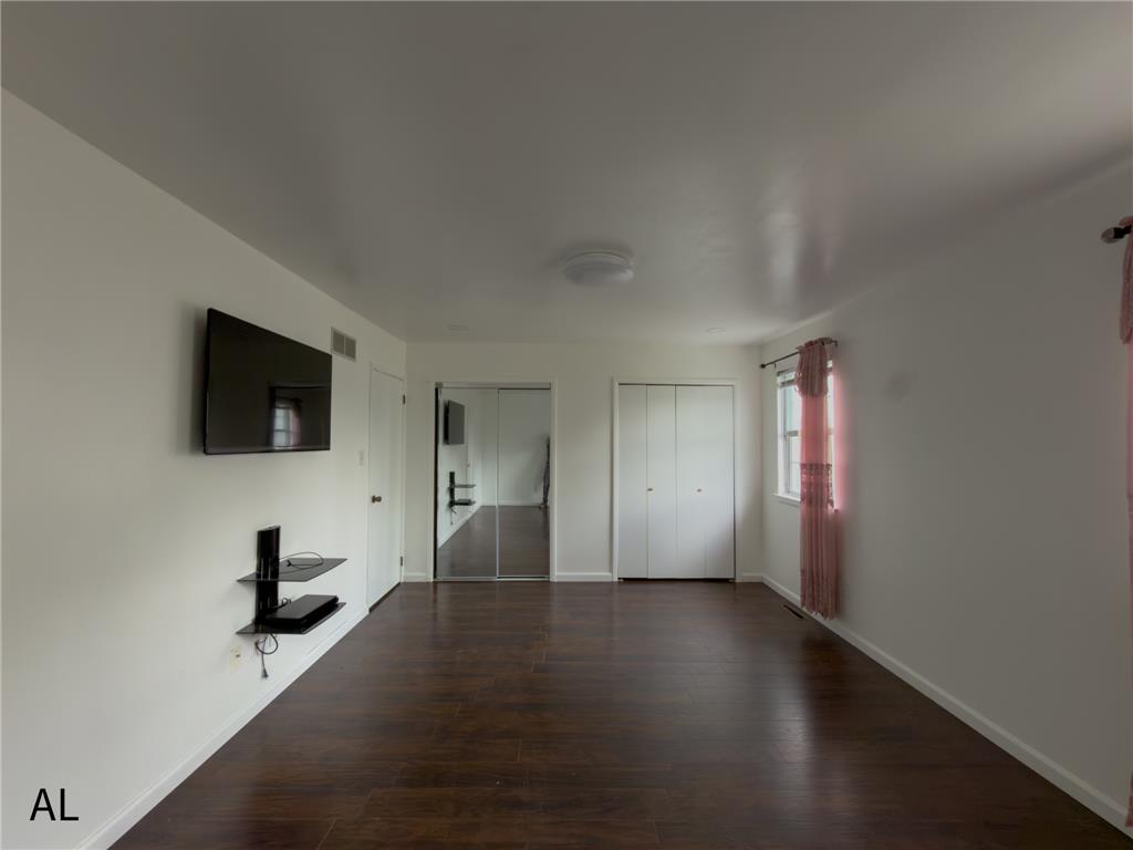 1890 Redwood Drive Property Photo 17