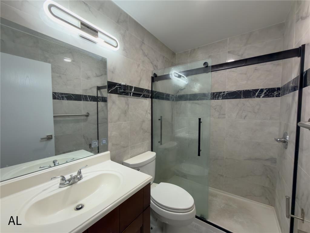 1890 Redwood Drive Property Photo 25