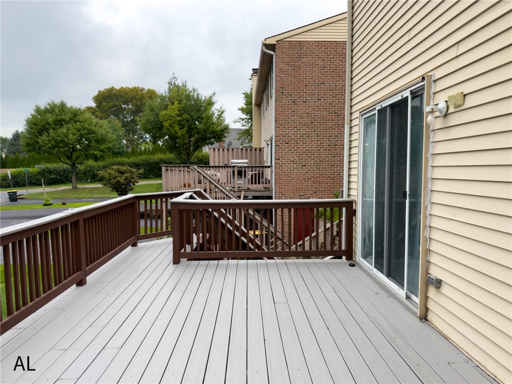 1890 Redwood Drive Property Photo 36