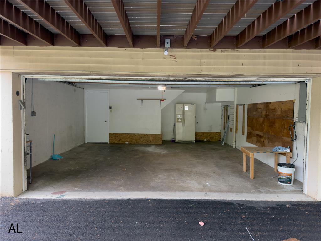 1890 Redwood Drive Property Photo 38