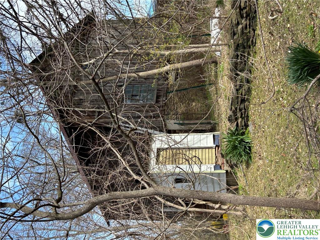 1846 Independent Road Property Photo 5