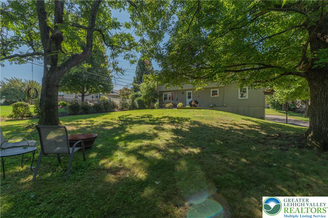 1063 Manor Drive Property Photo 26