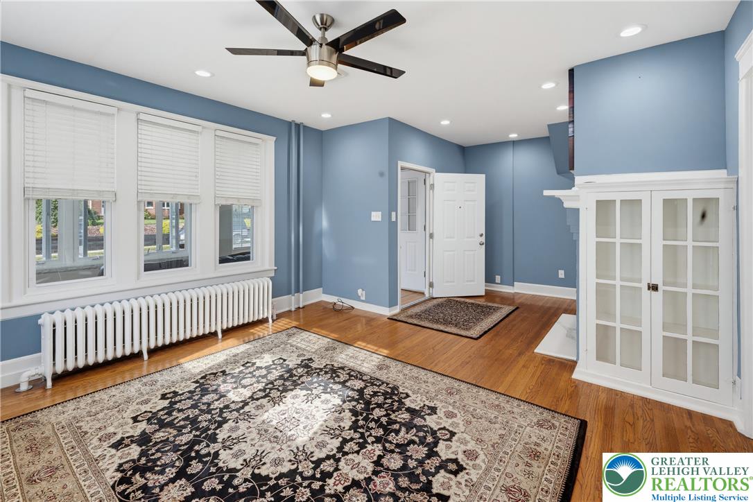 1839 Richmond Avenue Property Photo 25