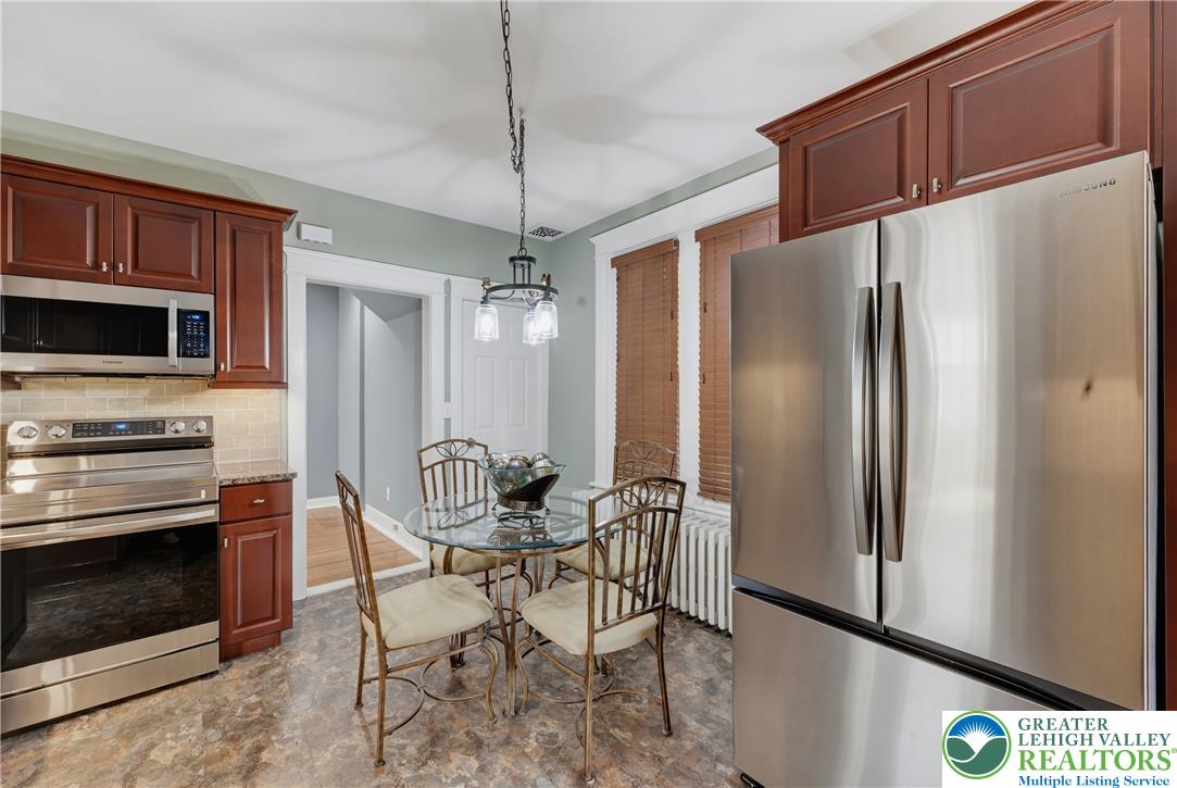 1839 Richmond Avenue Property Photo 30