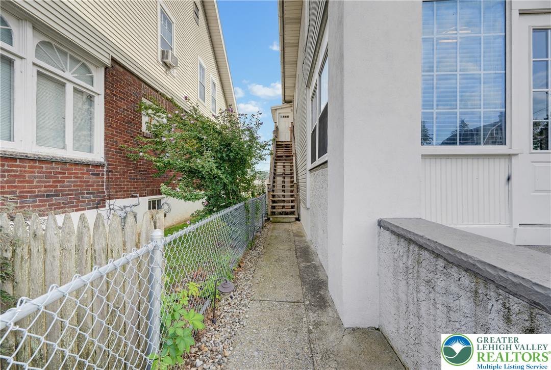 1839 Richmond Avenue Property Photo 53