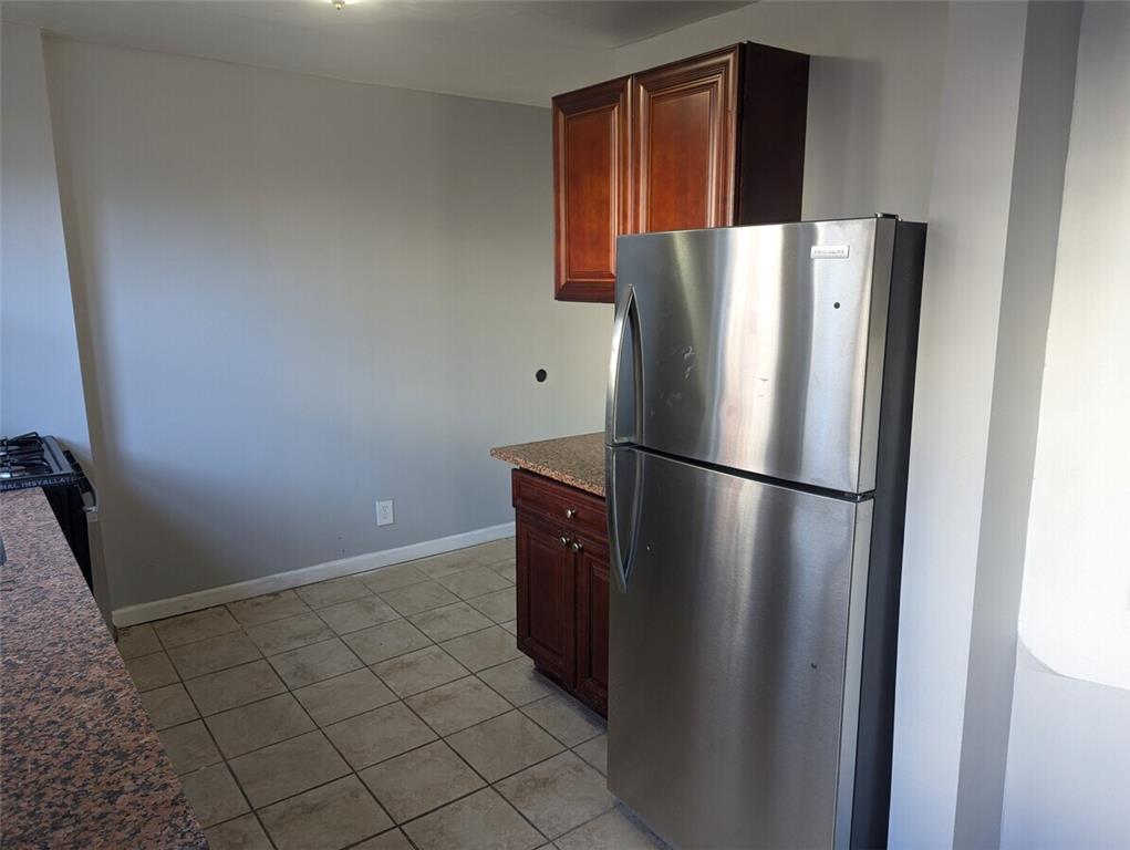 545 Park Place Property Photo 7