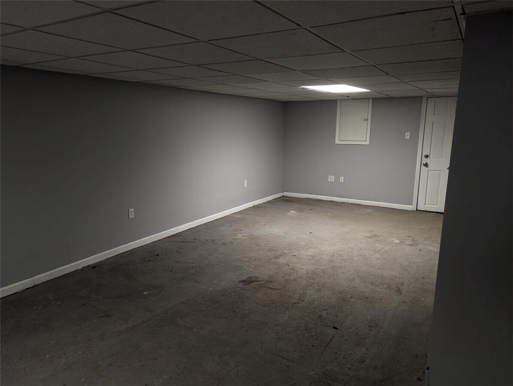 545 Park Place Property Photo 9