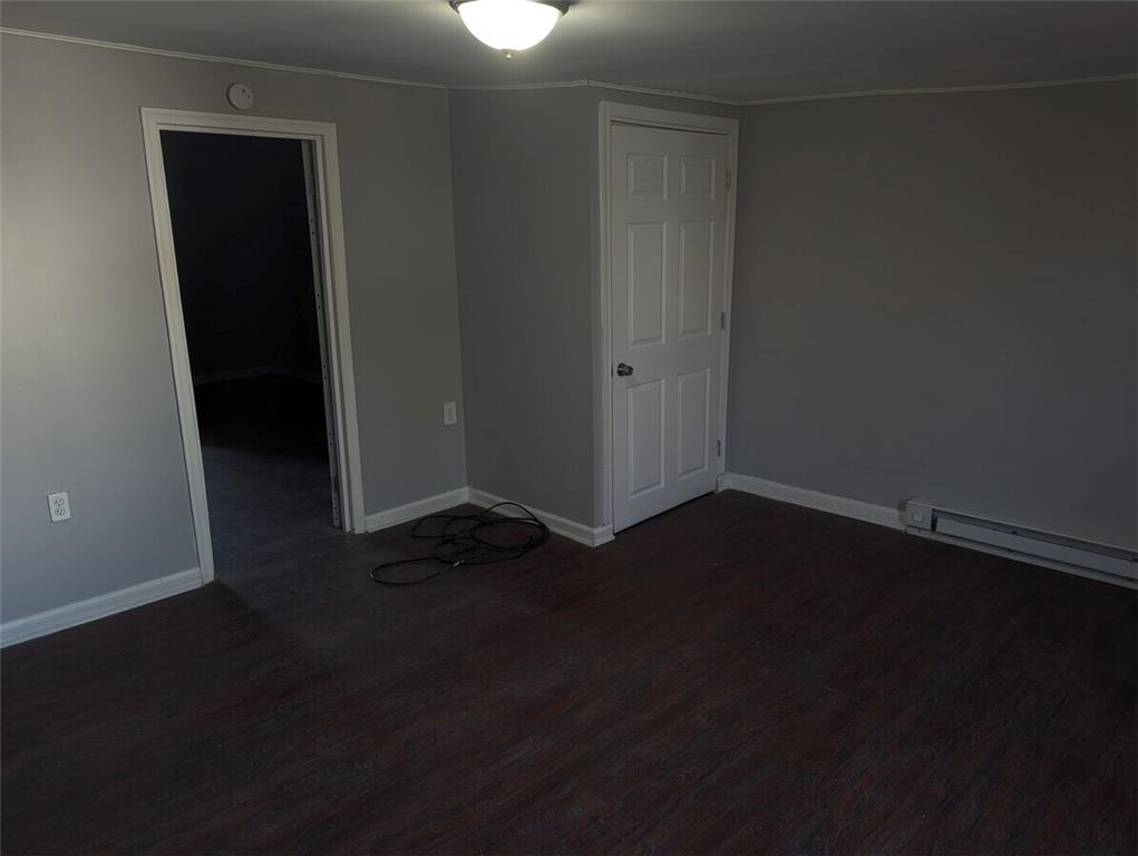 545 Park Place Property Photo 14