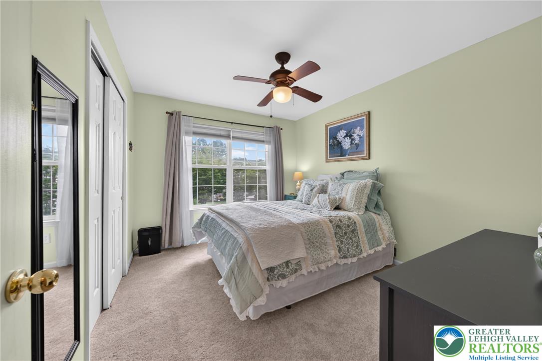 1078 King Way Property Photo 30