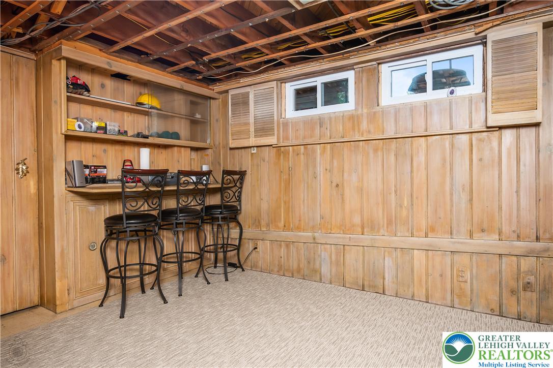 52 S. Cedar Crest Boulevard Property Photo 31