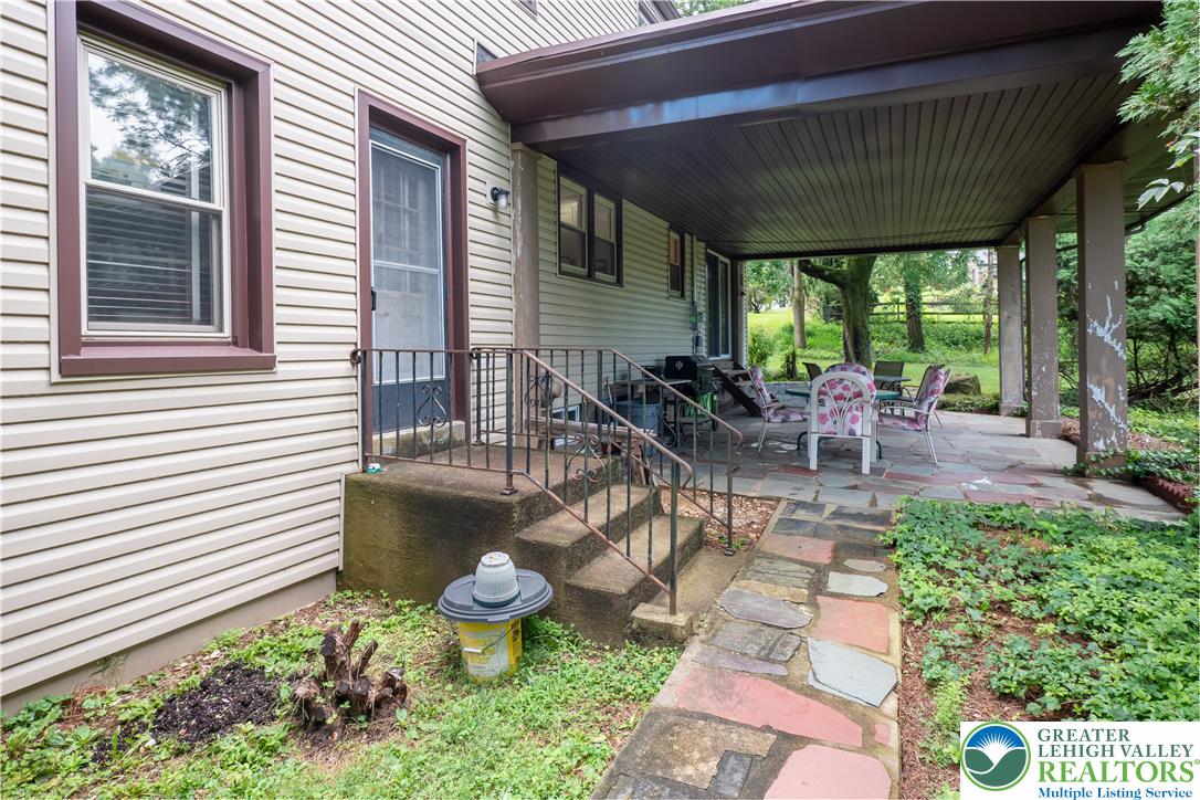 52 S. Cedar Crest Boulevard Property Photo 39