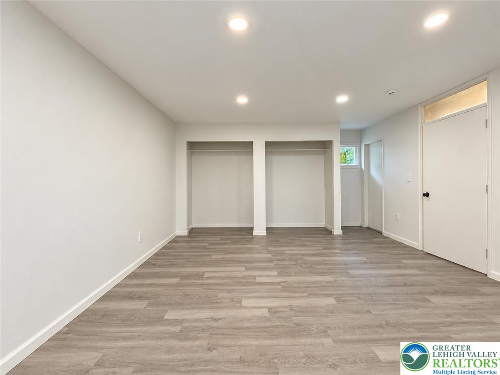 248 East Broad Street Property Photo 12