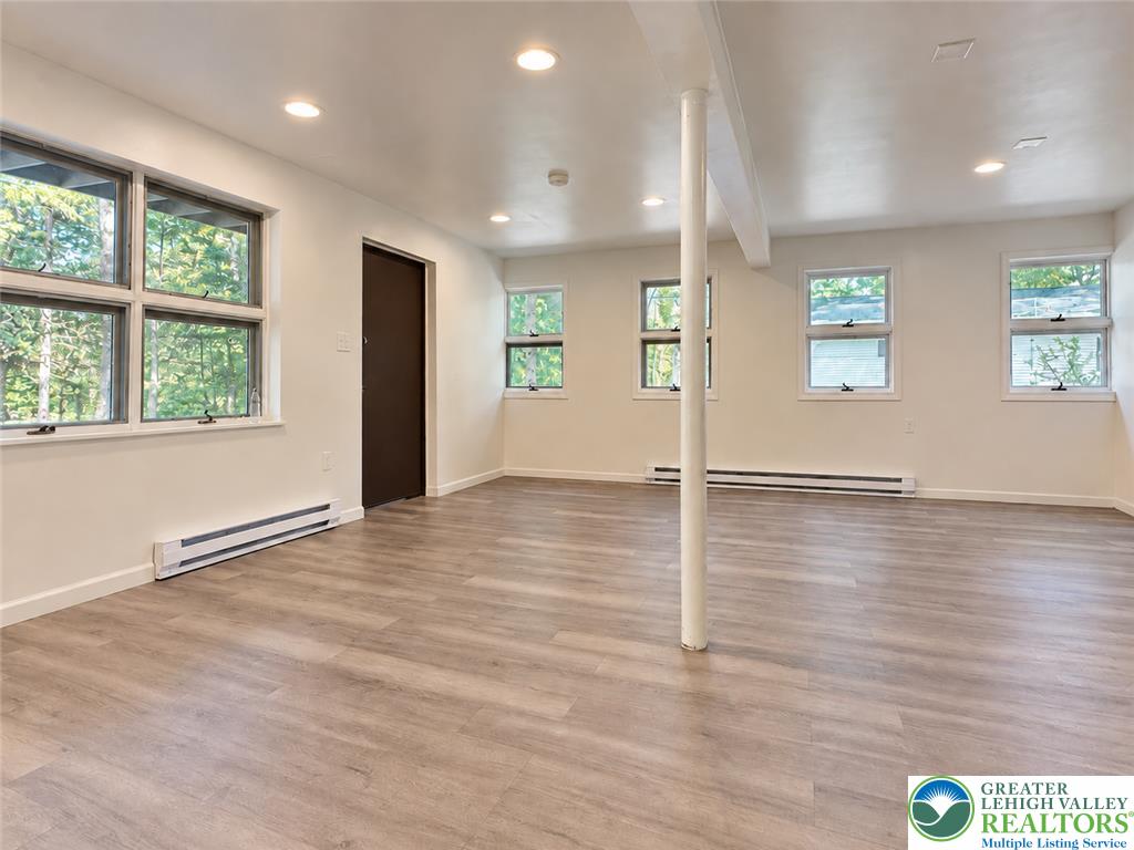 248 East Broad Street Property Photo 26