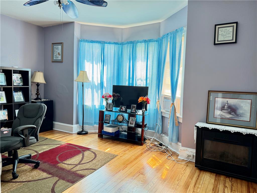 315 West Berwick Street Property Photo 15