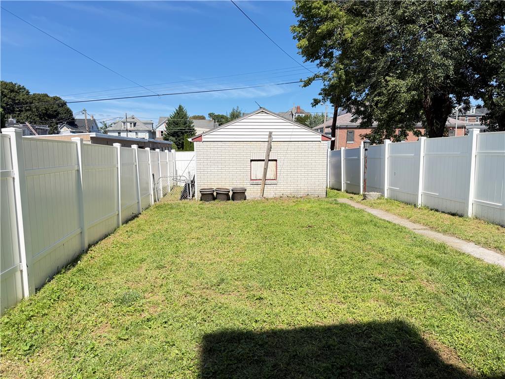 315 West Berwick Street Property Photo 21