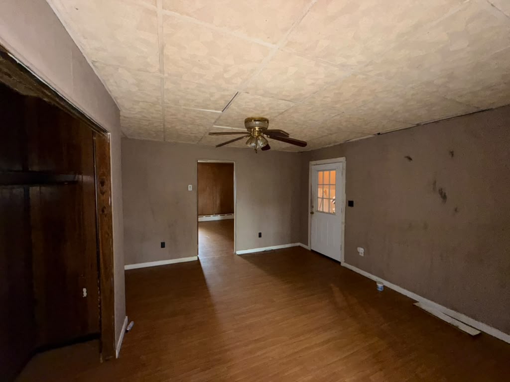 833 Walnut Avenue Property Photo 4